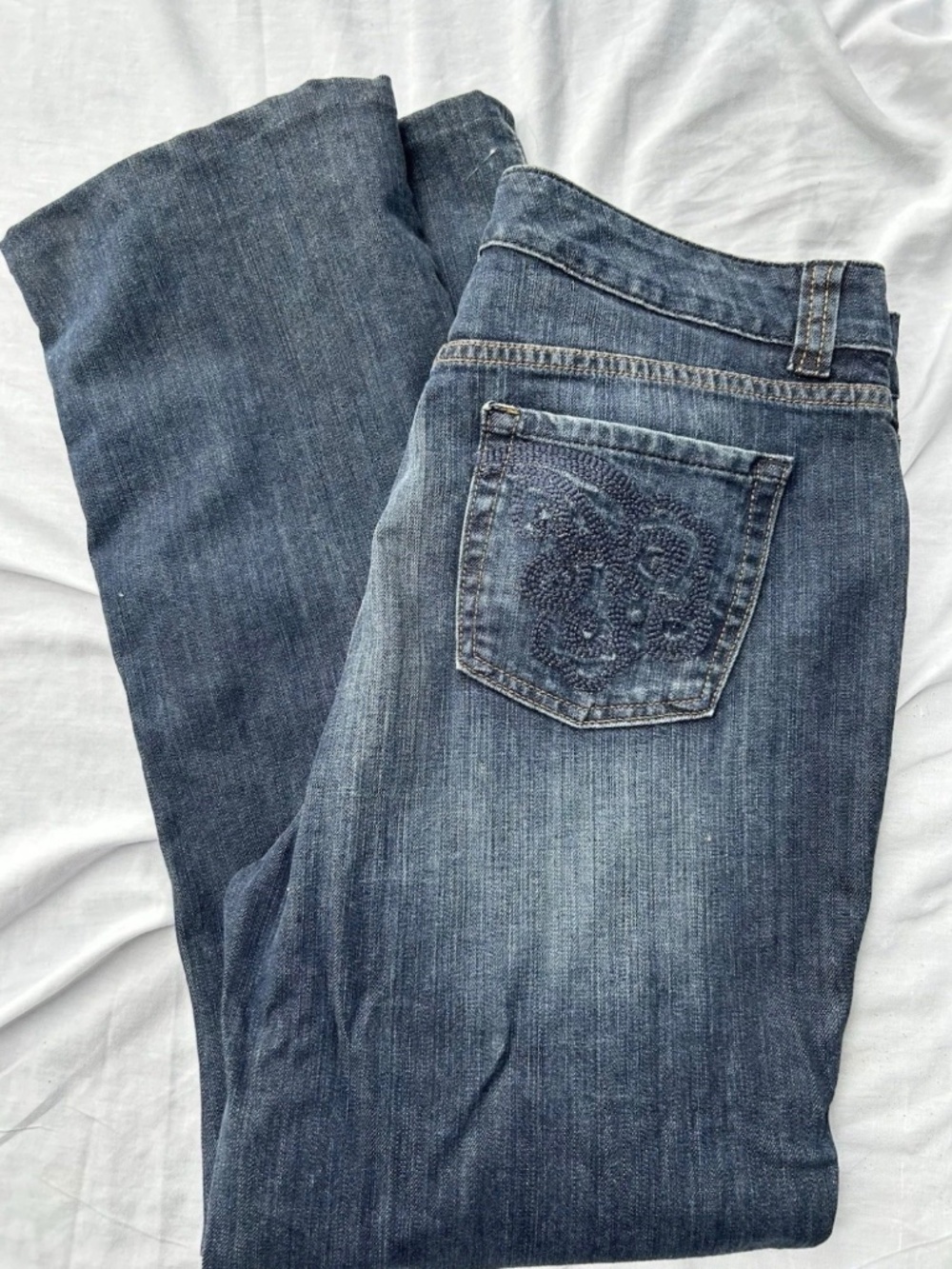 VTG Chico’s Platinum Jeans 2.5 Reg Dark Wash Stretch Embroidered Never Worn